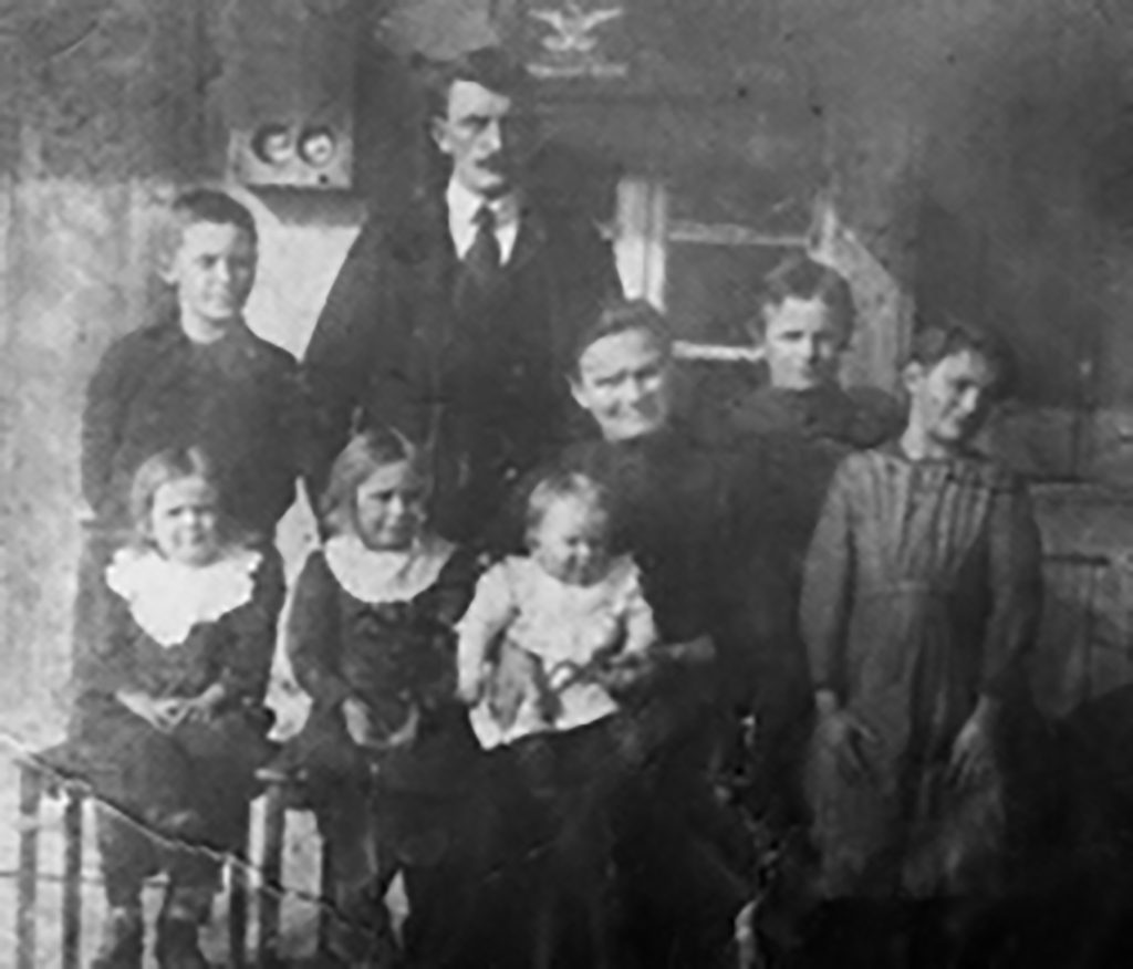 Adolph Schott Family, Pieterlen, Switzerland, 1922